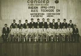 Se crea el Colegio Nacional de Educacion Profesional Técnica (CONALEP)