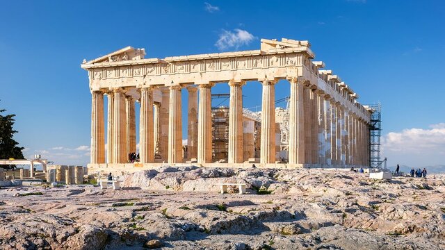 famous Greek architecture