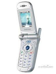 Primer teléfono con cámara