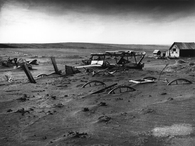 Dust bowl ravages farmers during the depression