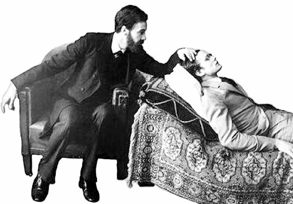 Freud comienza a utilizar el método de asociación libre con Emmi Von N.