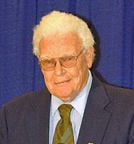 Floyd Matson, encuentra la matriz culturas de movimiento humanística