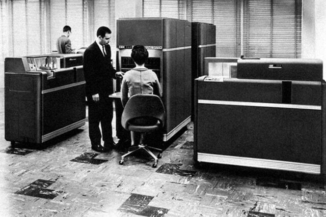 1ra COMPUTADORA UNAM