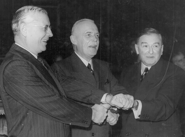 Des lois contre la ségrégation