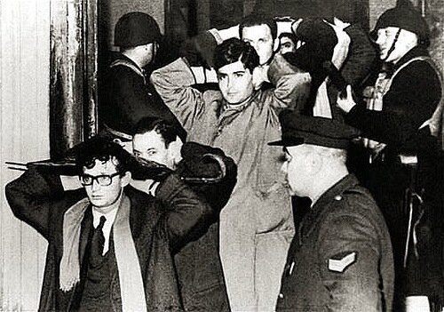 Noche de los Bastones Largos