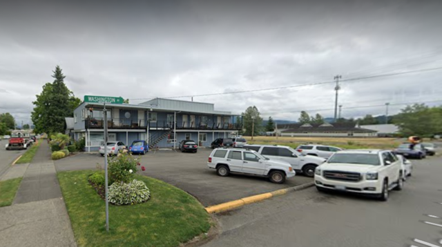 In June I went to live in enumclaw Washington, United States.