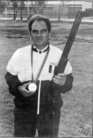 En modalidad skeet se consiguió una de plata...