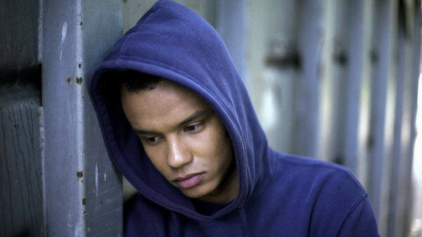 intimidations envers les étudiants Noirs de la par des jeunes blancs(doc 9)