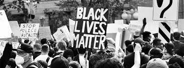 de jeunes blancs empêchent leurs camarades noirs d'aller en classe