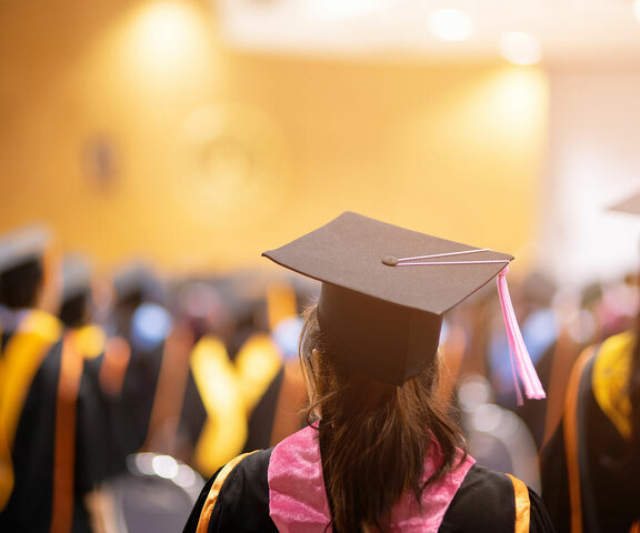 Universidad graduacion