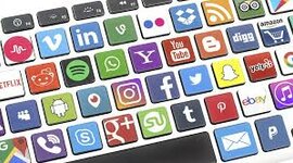 Timeline: LAS REDES SOCIALES Y SU HISTORIA