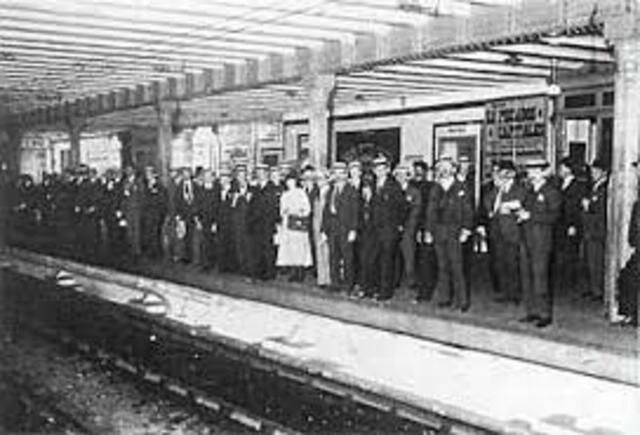 Inauguración estación Primera Junta linea A subterráneo