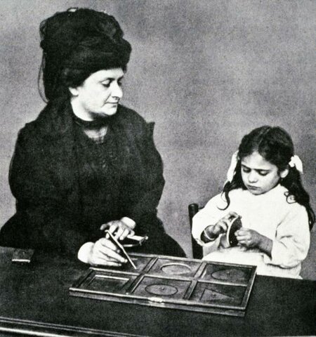 Maria Montessori Gives Up her Private Medical Practice in Order To Concentrate on Education