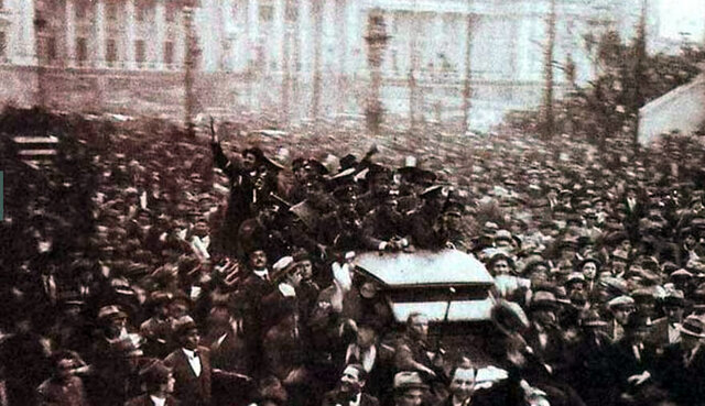 Etapa radical y década infame 1916-1943