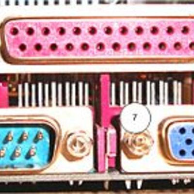 Timeline: Puertos y conectores de PC