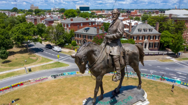 Virginia Court to Hear Challenges to Removal of Robert E. Lee Statue