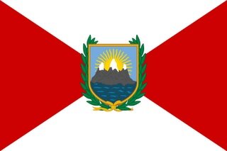 Establecimiento de la primera bandera y escudo del Perú
