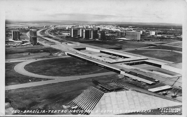 Brasil- Brasília passa a ser capital