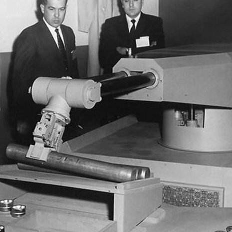 Unimate - Se instala en una fabrica de GM el primer robot industrial