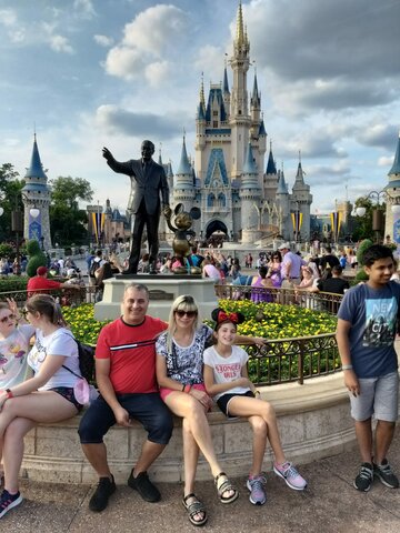 abbiamo viaggatto  a Disney