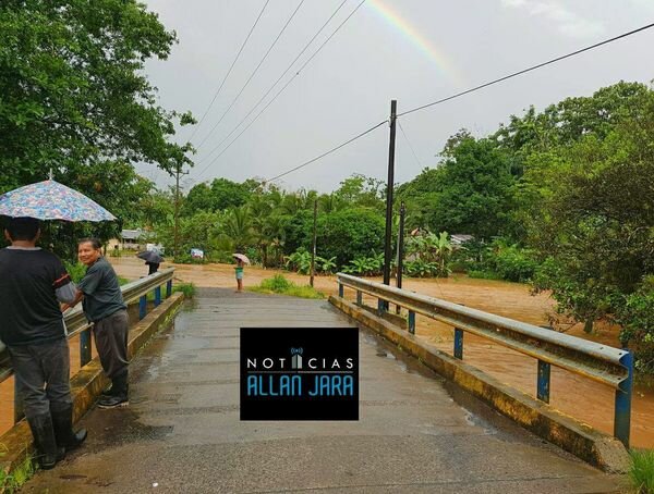 Inundación por desbordamiento de ríos en Guatuso