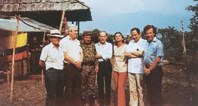 El gobierno de Betancur y las FARC firmaron el Acuerdo de La Uribe