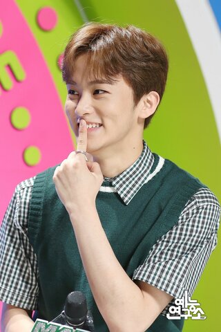 MC/ Show! Music Core