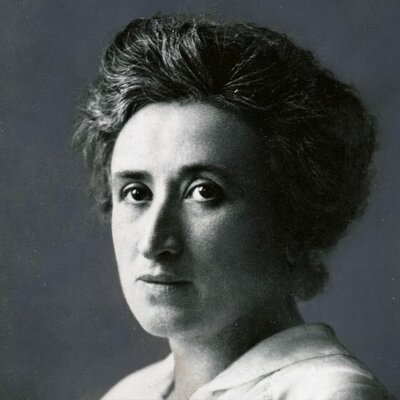 Timeline: ROSA LUXEMBURGO