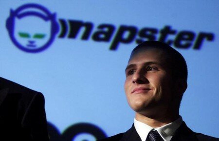 Shawn Fanning publica Napster