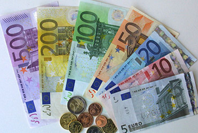 Primer día de la circulación del Euro.