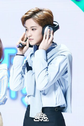 MC/ Show! Music Core