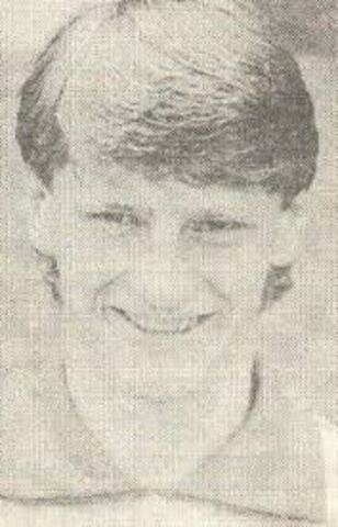 Chris Pile los virus Pathogen y Queeg