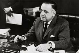 Jesús Reyes Heroles. Secretario de Educación Pública durante el sexenio de Miguel de la Madrid.