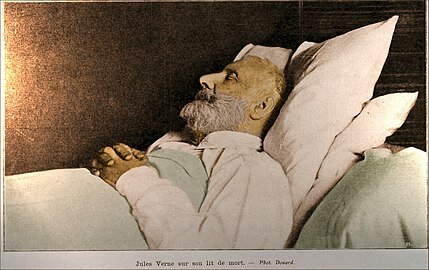 Jules Verne dies