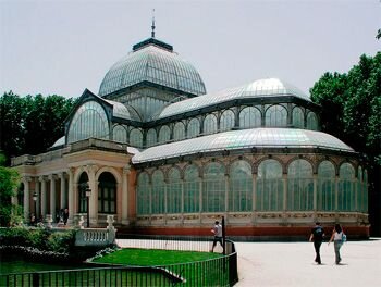 El vidrio y sus derivados en las construcciones