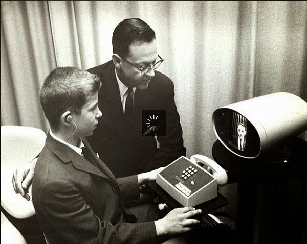 1964- Nacimiento de tablet