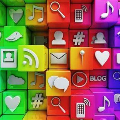 Timeline: Redes sociales