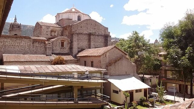 Fundación de la Universidad de San Cristobal de Huamanga