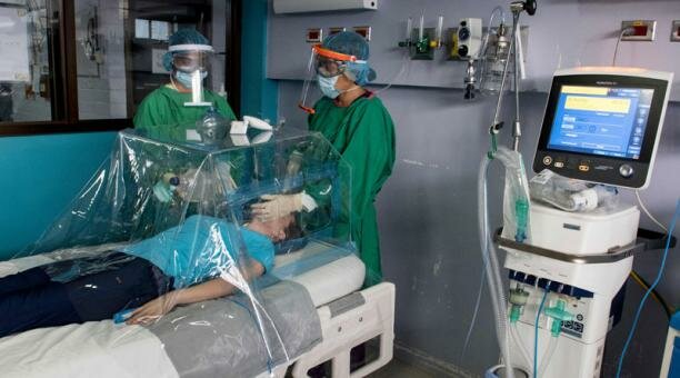 La vacuna de la Universidad de Oxford/AstraZeneca entra en la fase dos de su ensayo