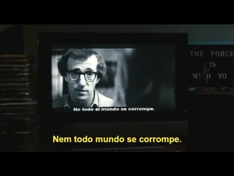 A NBR 15.29/2006 obriga que programas políticos, jornalísticos, educativos e informativos façam uso da janela intérprete de Libras.