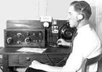 Nace la radiodifusión en AM