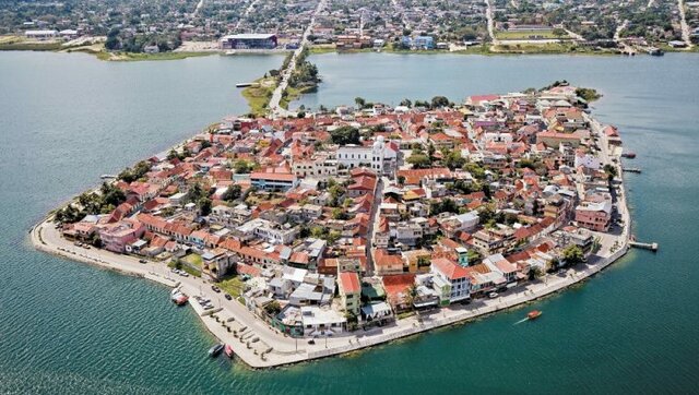 Conquista de Tayasal