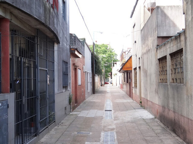 Denominación del Pasaje Albania