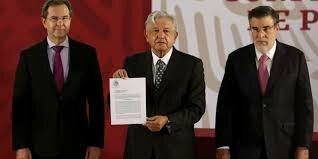 LOPEZ OBRADOR Toda persona tiene derecho a la educ. El Estado- impartirá y garantizará la educ. inicial,preescolar,primaria,secundaria, media superior y superior. OBLIGATORIAS