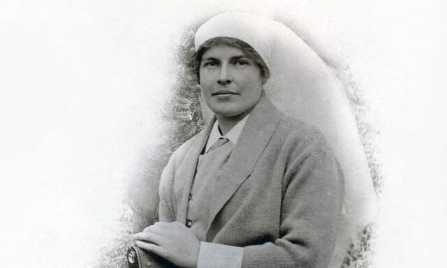 Mae Belle Sampson, Katherine MacDonald, and Nurses Overseas