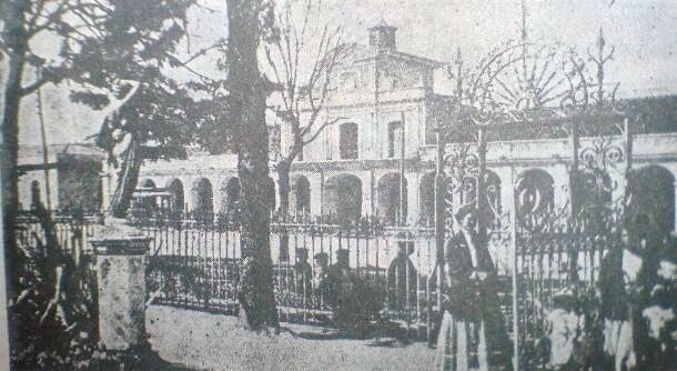 Fondos de las escuela