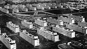 1946