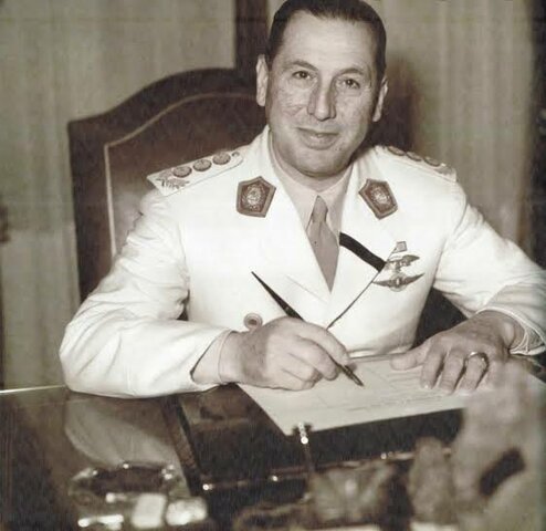 Renuncia de Juan Domingo Perón