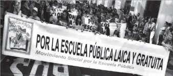 Época conservador.  Los niños y a las niñas lectura, escritura y cálculo y a los y a las adultas habilidades propias de su sexo.