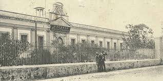 Creación de las Escuelas Normales-época liberal